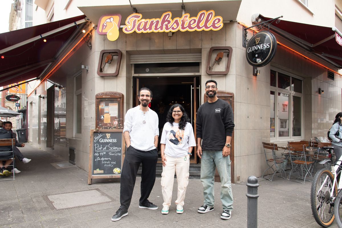 Pint of Science at Tankstelle Cologne